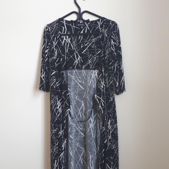 Dress - Picture 4 of 4